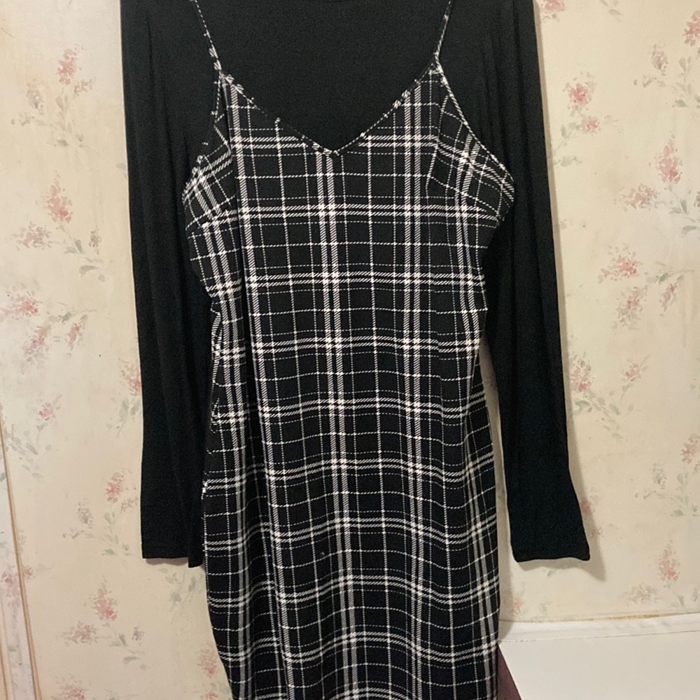 Black and white dress with plaid